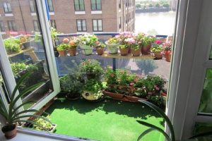 Balcony Garden With Artificial Grass