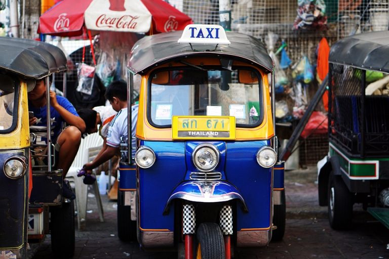 Make Rides Economical for Your Riders with the On Demand Auto Rickshaw App