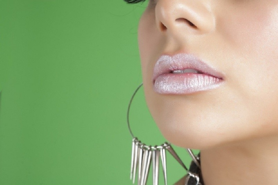 lip implants