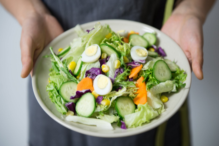 What Are The Daily Healthy Diet Tips For Women?