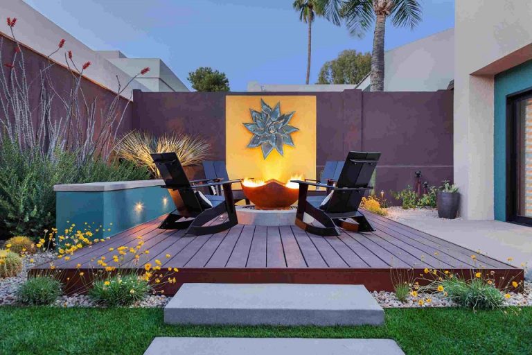 12 New Ways to Decorate your Outdoor Walls