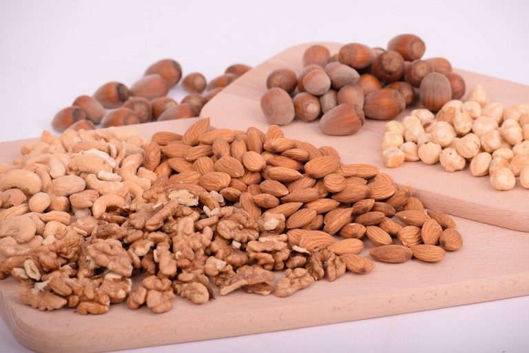 Healthy Nuts & Seeds To Make An Effective Diet