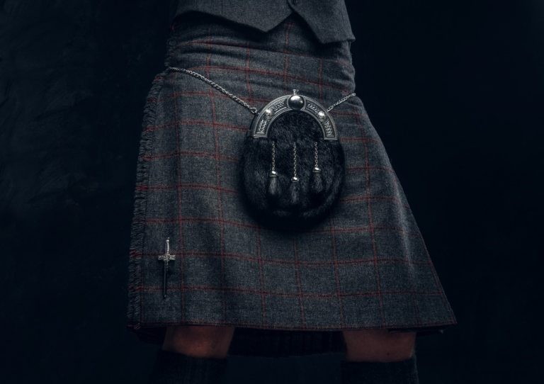 What is the history of the Scottish kilt?