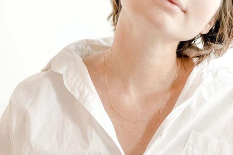 How to Get Rid of Turkey Neck Wrinkles – The Best Ways to Reversing Your Neck Problem