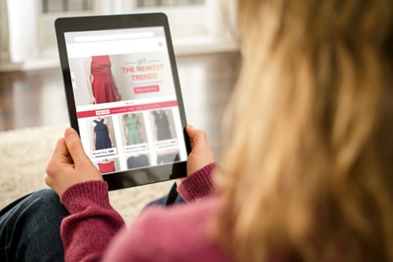 How To Get The Right Size When Shopping For Clothes Online