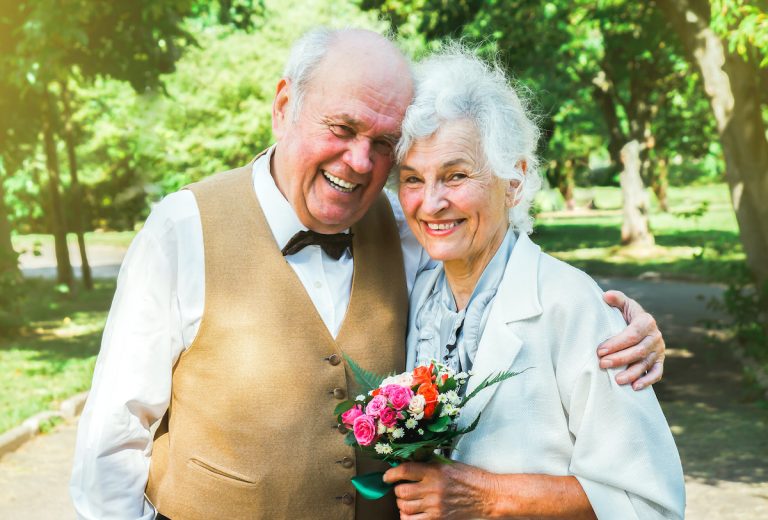 7+ Sentimental Gifts for your Grandparents Anniversary