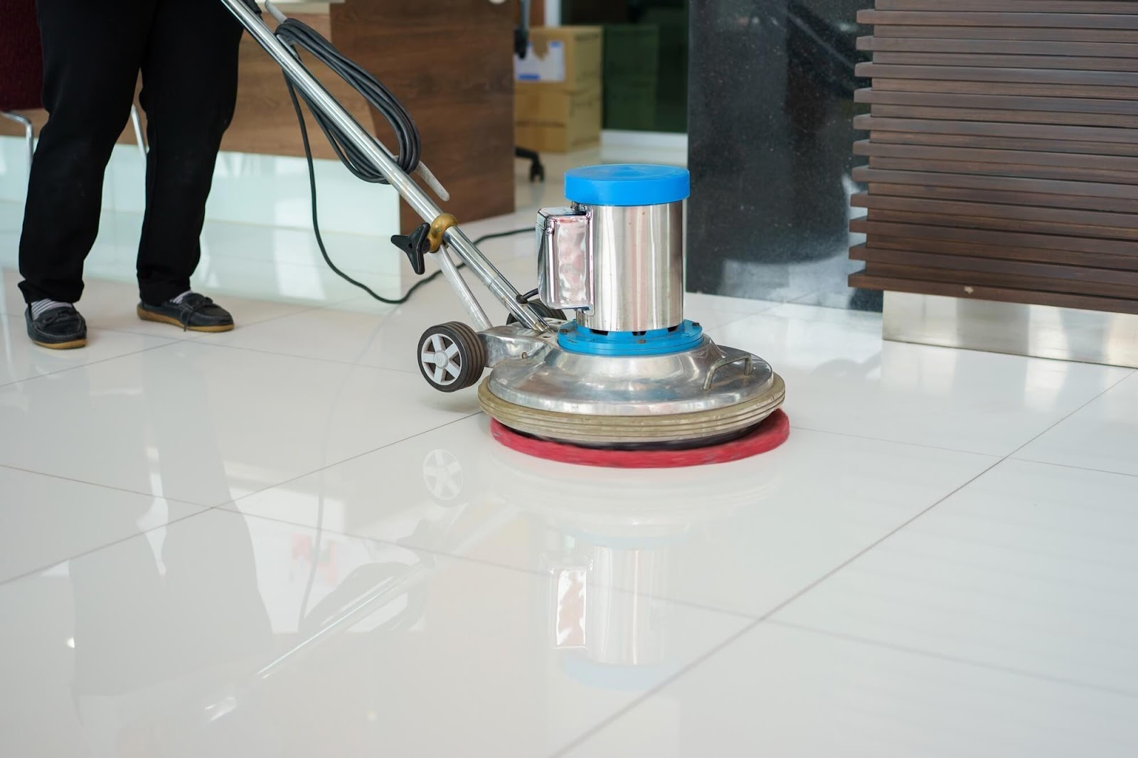 tiles and grout cleaning