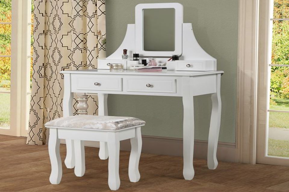 room vanity table