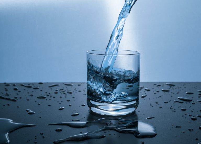 5 Ways to Make Contaminated Water Safe to Drink Again