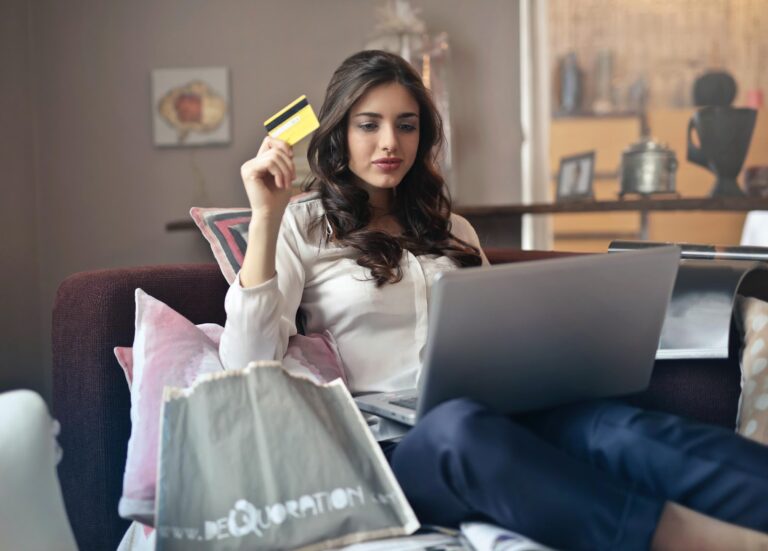 How to Shopping with Interest-Free Payment Plans