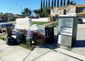 Seven Benefits For Using A Junk Removal Service