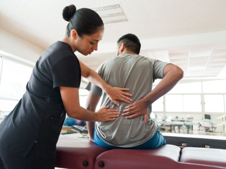 6 Easy Ways for Back Pain Treatment