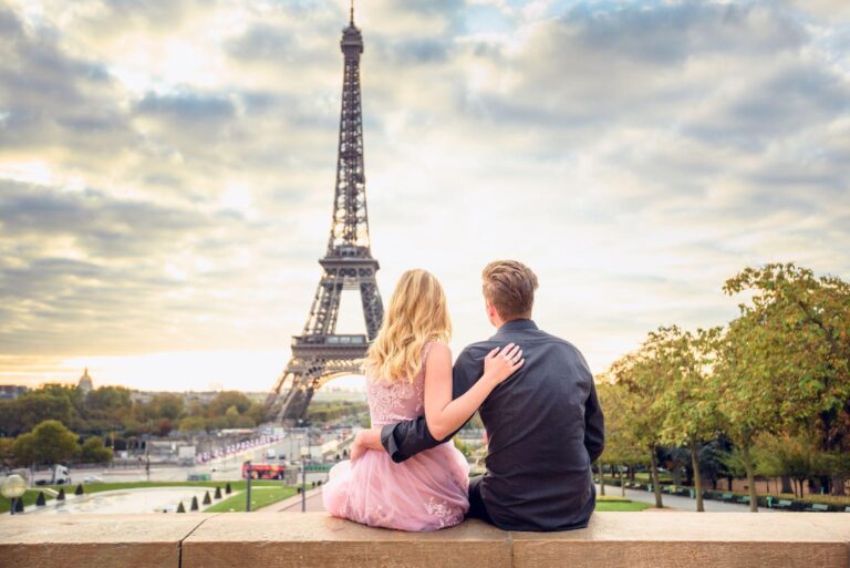 10 Best Things to Do in Paris For Couples