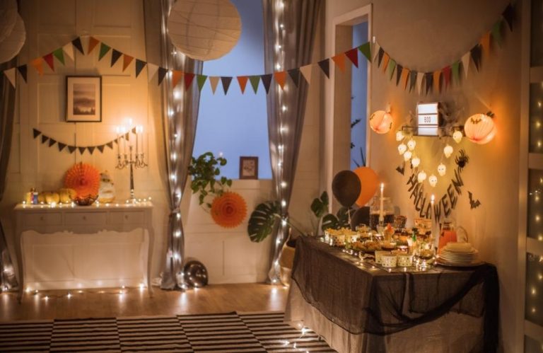 6 Halloween Decor Ideas to Elevate Your Custom Home’s Ambiance
