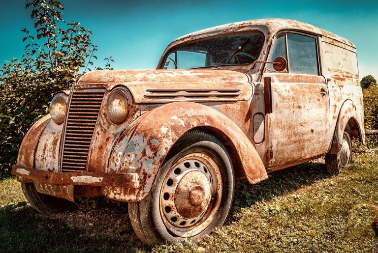 How to Protect Your Car from Rust: Undercoating vs. Rust Proofing