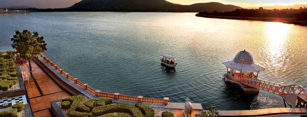 Discover Udaipur’s Charm in a Day: A Tour of Lakes, Palaces, and Culture