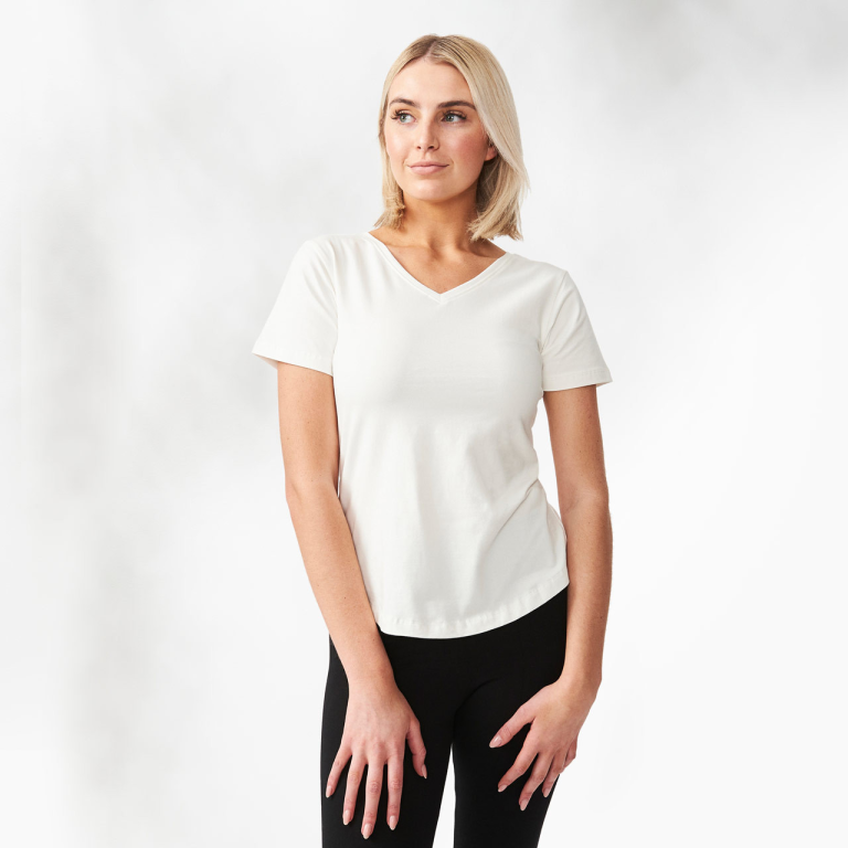 Tips To Find the Best T-Shirt for Women in Online