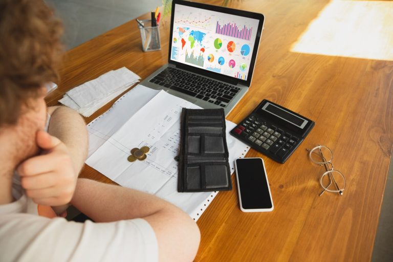 Streamline Your Business: Benefits of Payroll Process Software in India