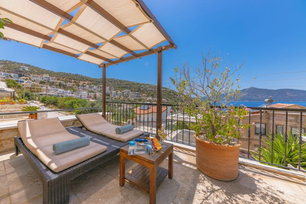 retractable roof pergolas