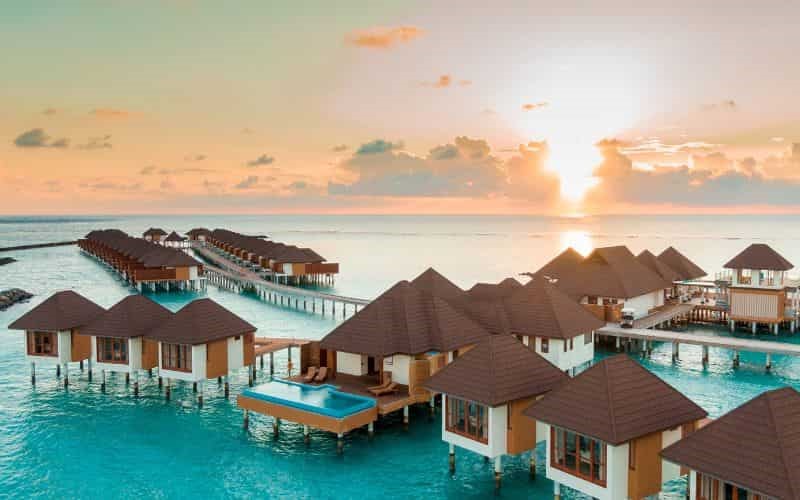 resorts in maldives
