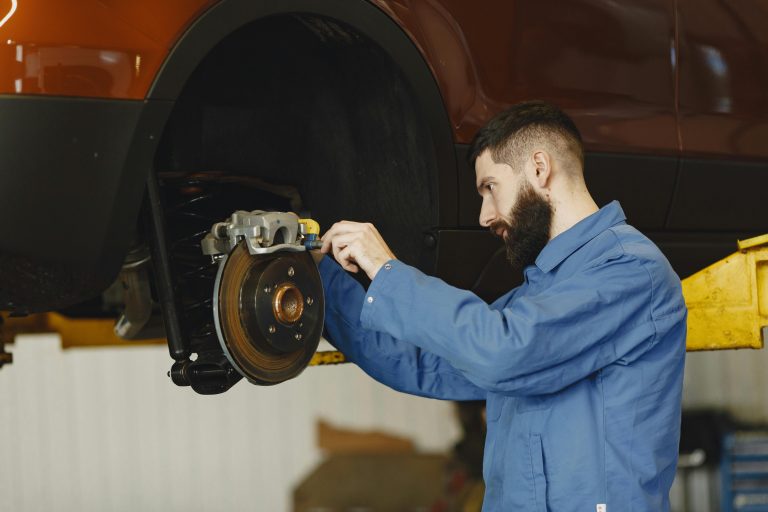 How Can Worn Brake Discs Affect an MOT?