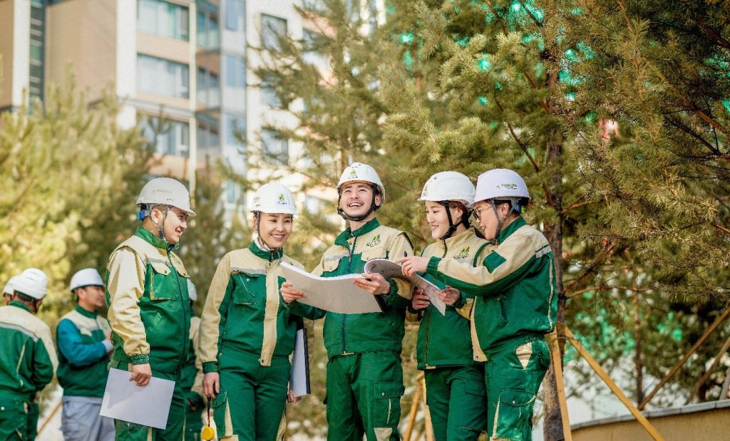 eco-friendly uniforms