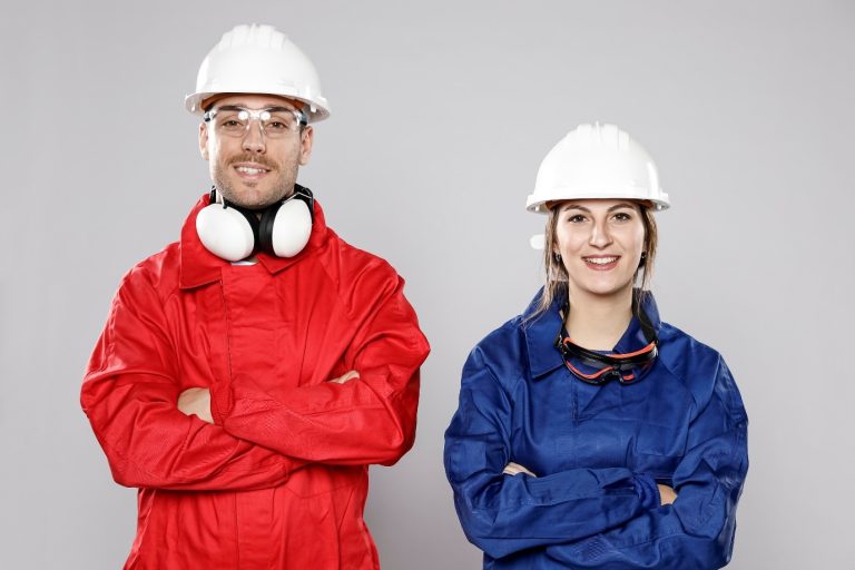 Top Ways Uniforms Can Enhance Employee Safety Beyond Appearance 