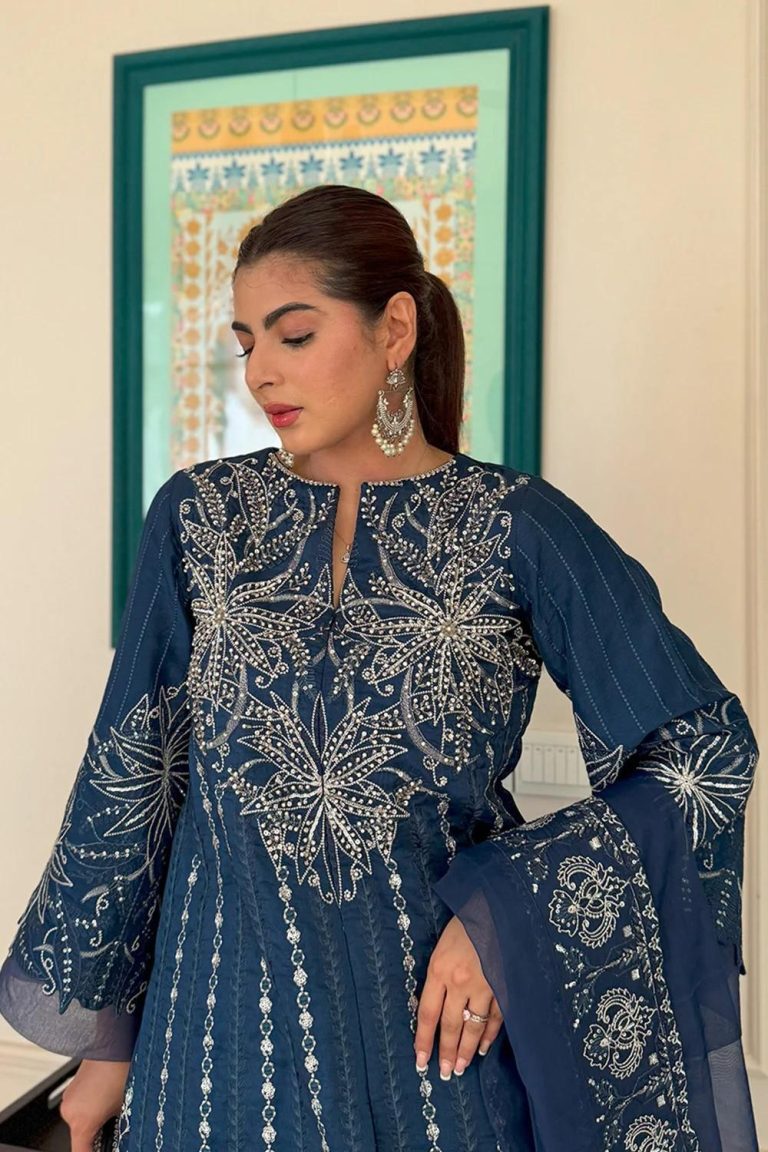 Elevate Your Wardrobe with Designer Luxury Pret Collection