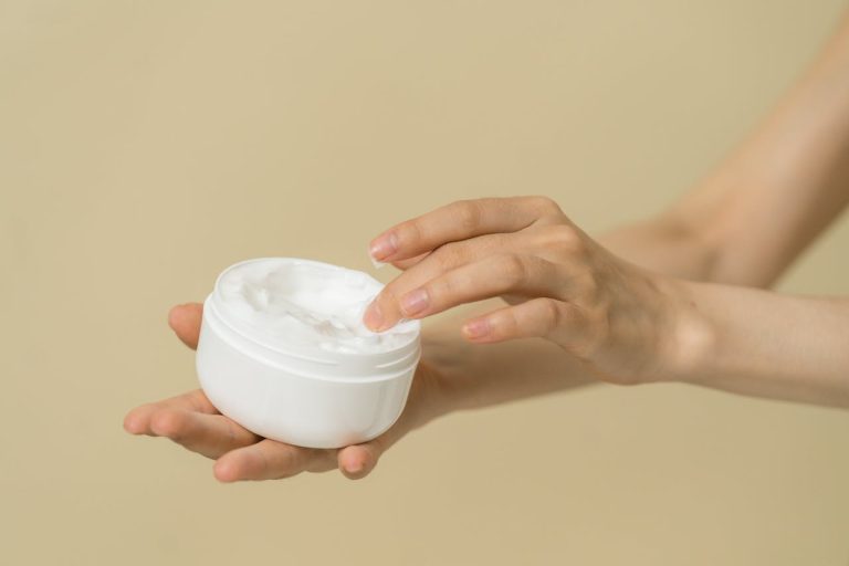 How Natural Skin Firming Lotions Improve Elasticity