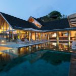 currency exchange thailand