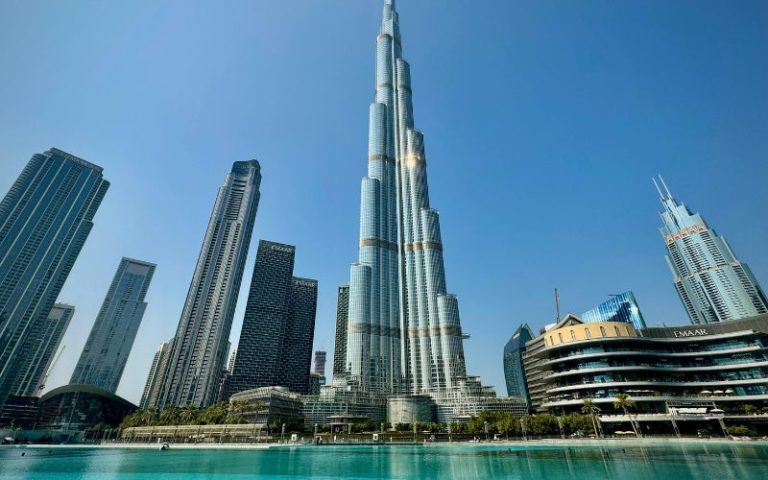 Best Street Food to Try on UAE National Day 2025  