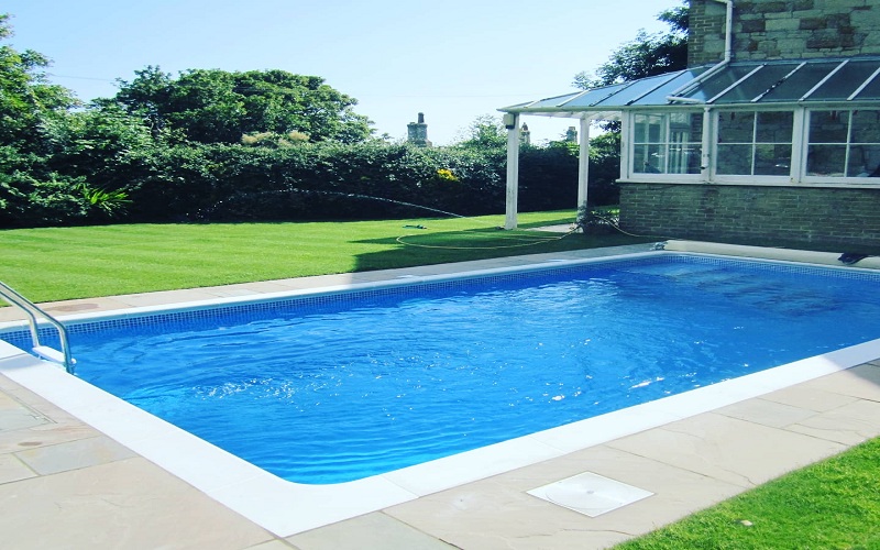 Swimming Pool Builders