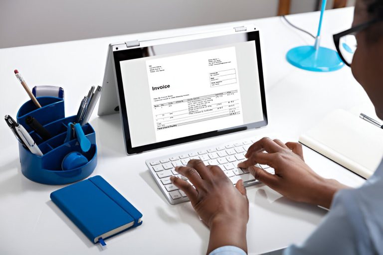 How Real-Time Data From E-Invoicing Benefits Saudi Businesses