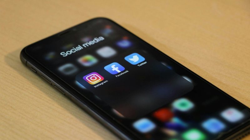 feedbook app