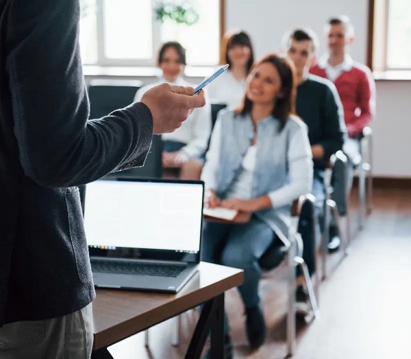 What Are the Benefits of HRDC Claimable Training in Malaysia for Employers?