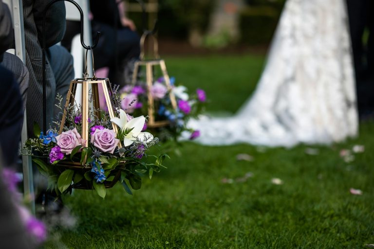 Essential Wedding Tips to Guide Your Planning Journey