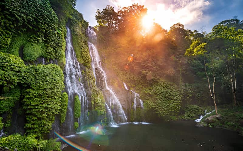 honeymoon destinations in indonesia