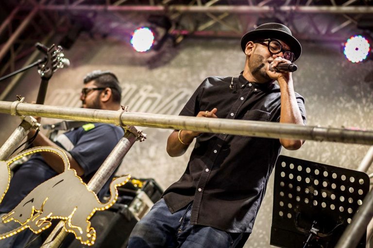 A Comprehensive Guide to Successful Artist and Band Tours