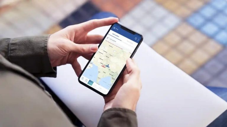 How to Track Cell Phone with SpyBubble App?