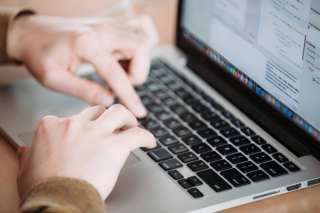 real time equipment availability tracking