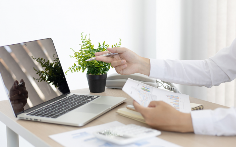 How a Centralized Data System Helps Saudi Companies Avoid Errors