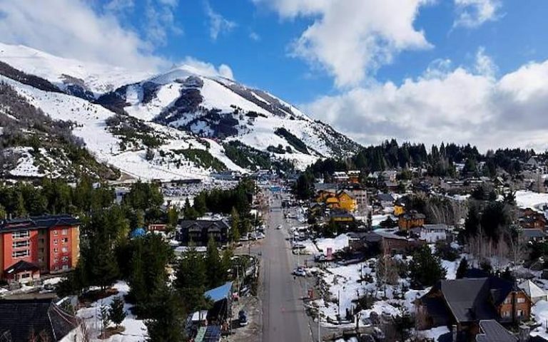 Winter Argentina Tours for Ski Resorts and Mountain Landscapes 