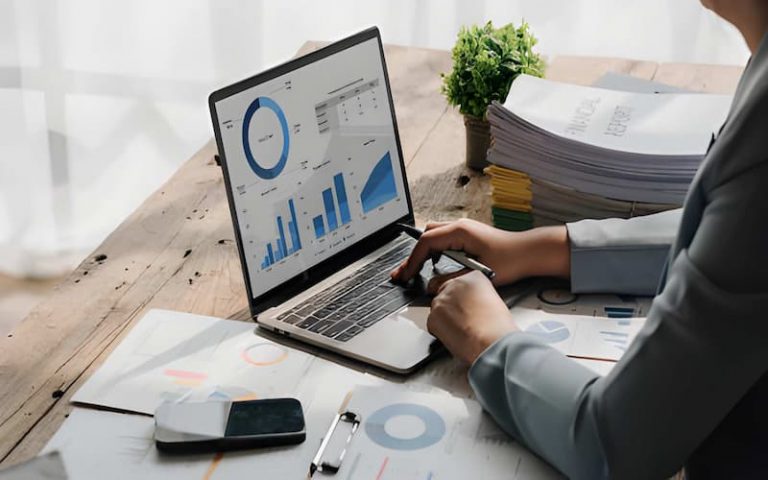 How Accounting Software Can Simplify Compliance and VAT in Saudi Arabia