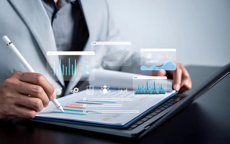 What Saudi Businesses Need to Know About Accounting E-Invoicing Compliance