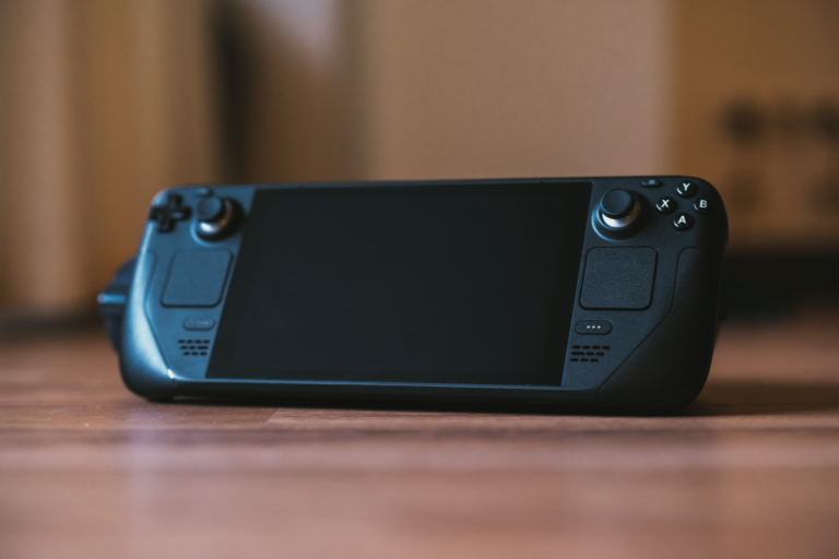 Performance vs Battery Life: What Matters the Most in a Handheld Gaming PC?