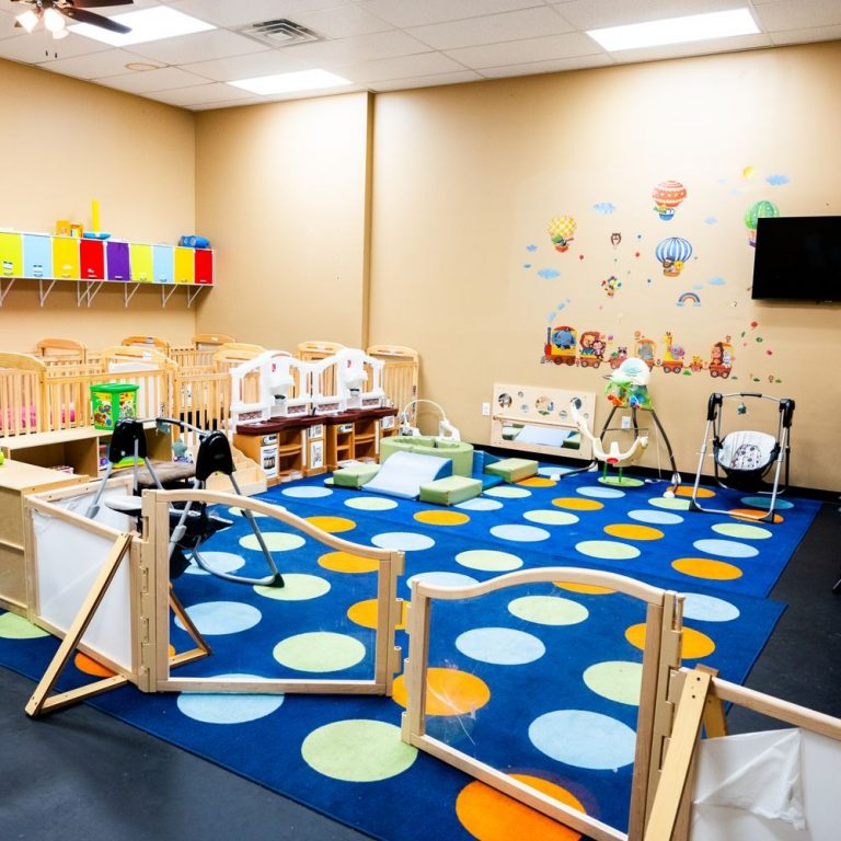 How a Daycare Center for Infants Supports Early Cognitive Growth