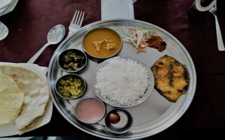 Goa Tour for Food Lovers: Must-Try Goan Dishes & Cafes