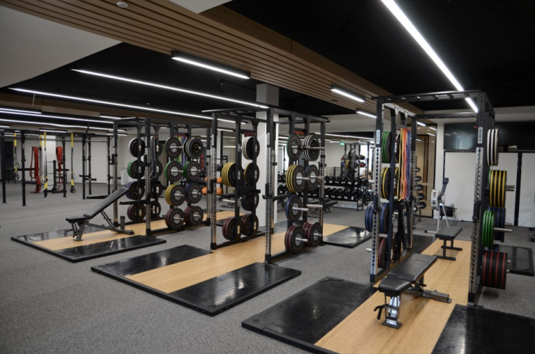 Choosing the Right Commercial Gym Equipment in Melbourne for High-Performance Facilities