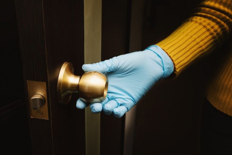 Locked Out Late? AbleLocksmith24hr House Lockout Service to the Rescue