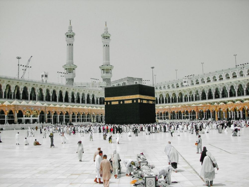 umrah package from dubai